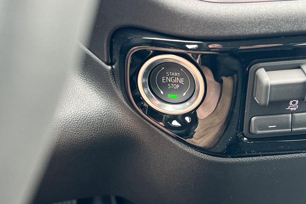 New 2026 GMC Sierra 2500 SLE AWD/4WD image 19