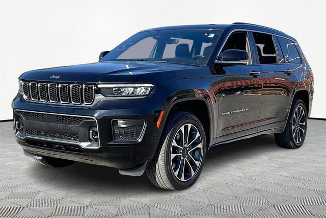 Used 2023 Jeep Grand Cherokee L Overland w/ Luxury Tech Group IV image 3