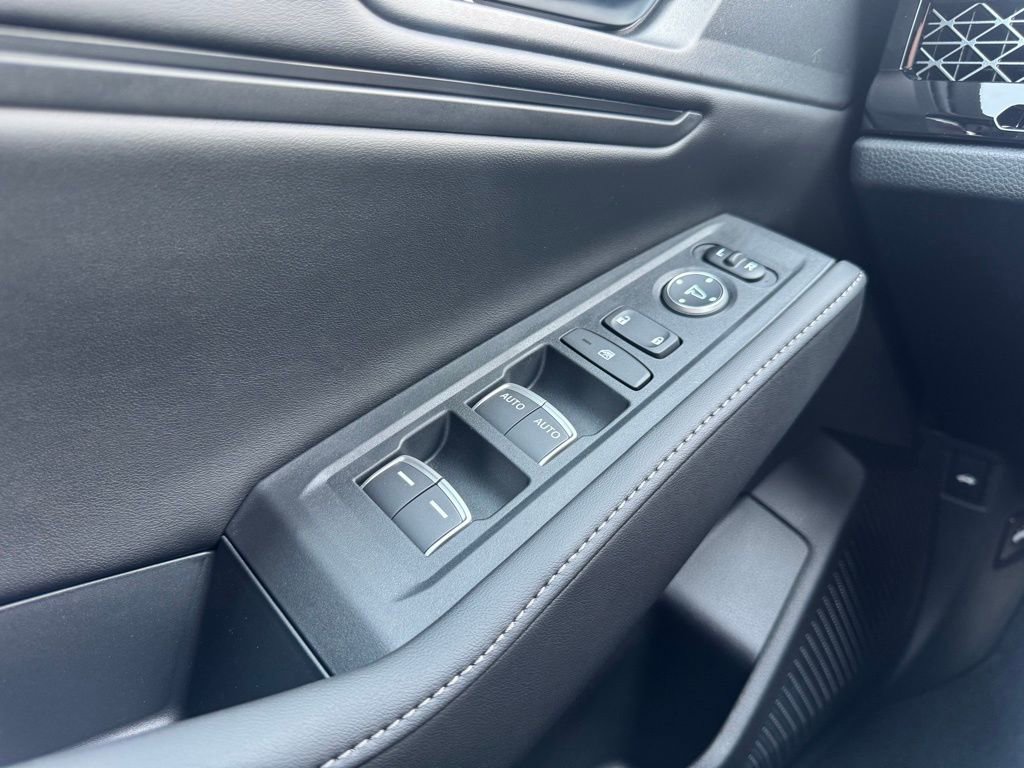 New 2025 Honda Accord Sport image 12