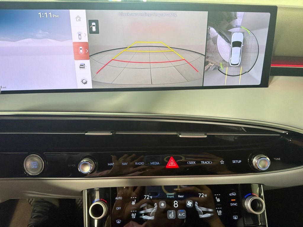 New 2027 Genesis GV70 2.5T Advanced AWD/4WD image 18