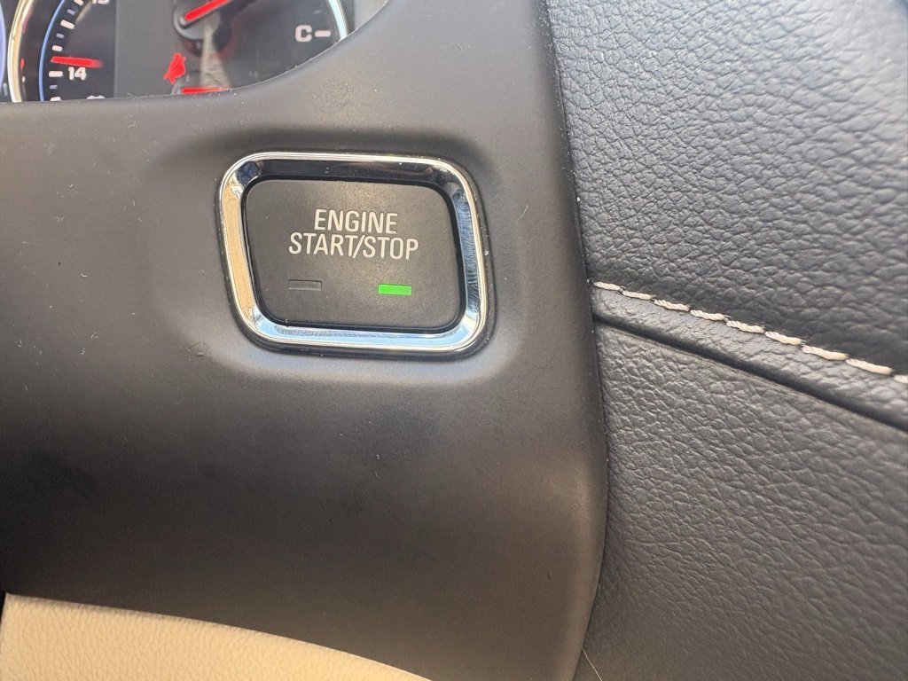 Used 2022 GMC Acadia Denali w/ Denali Ultimate Package image 23