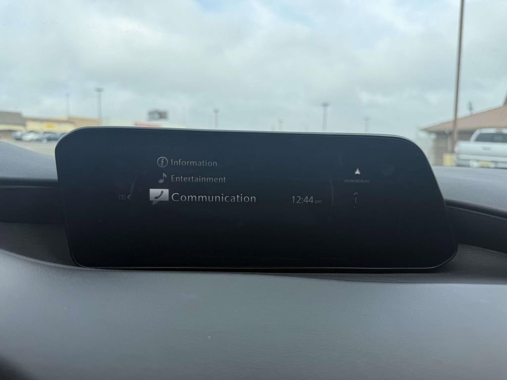 Used 2024 MAZDA MAZDA3 s image 19