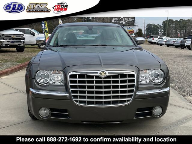 Used 2008 Chrysler 300 C w/ Protection Group II image 2