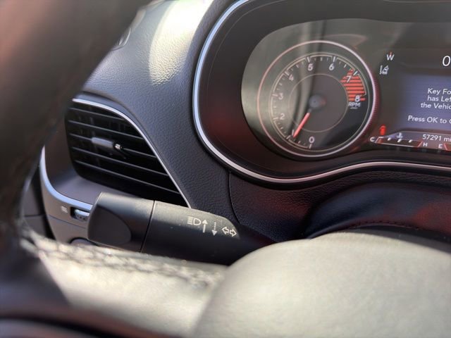 Used 2021 Jeep Cherokee Trailhawk image 20