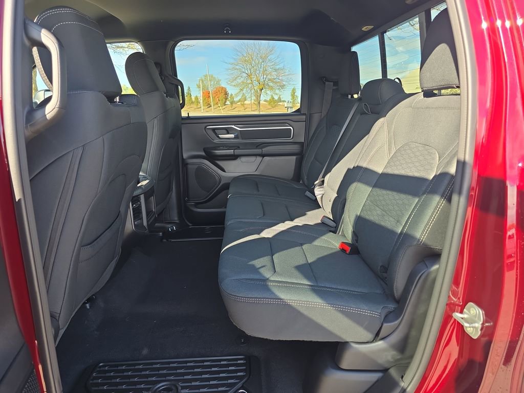 New 2026 RAM 1500 4x4 Crew Cab image 9