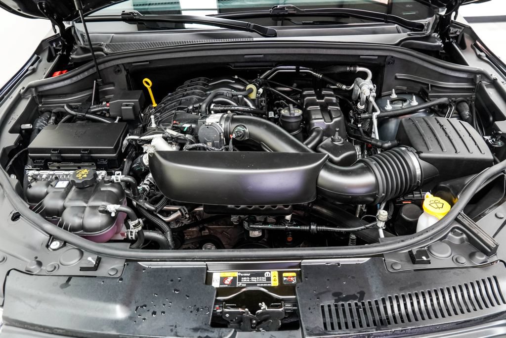 Used 2024 Dodge Durango GT AWD/4WD image 21