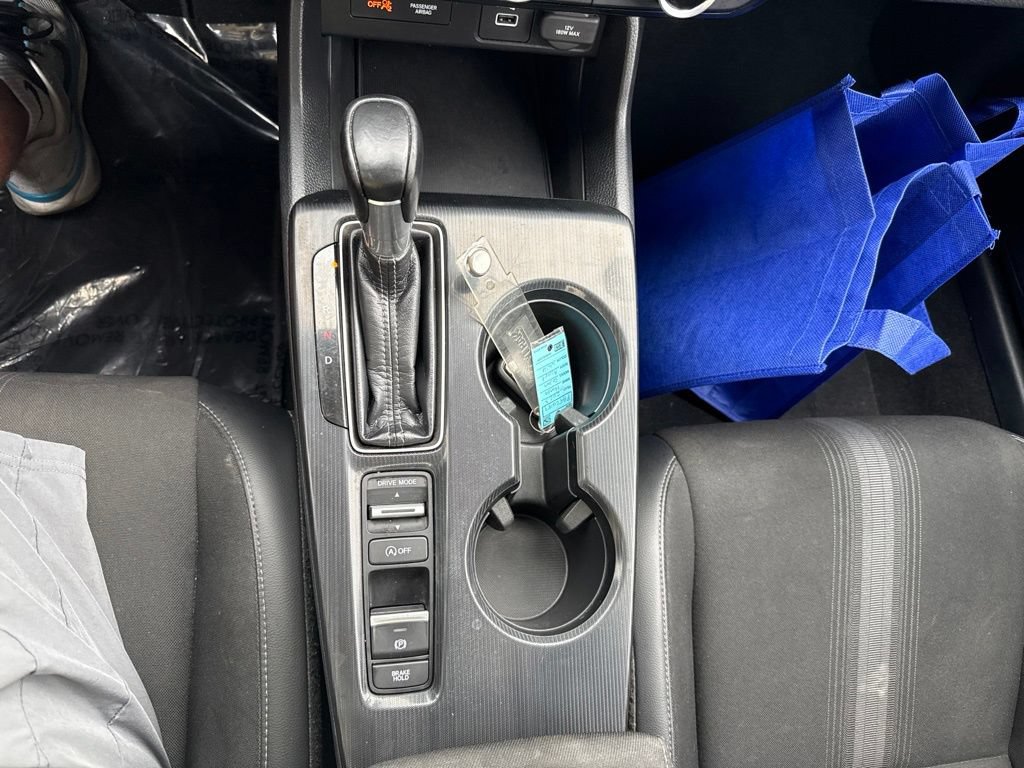 Used 2023 Honda Civic Sport image 25