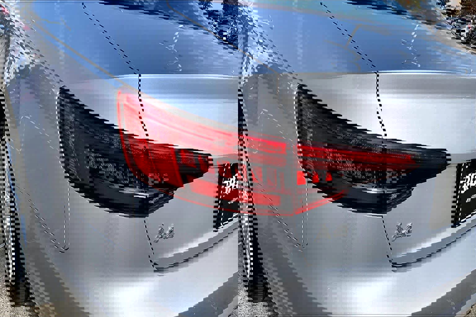 Used 2017 Audi A4 2.0T Ultra Premium w/ Convenience Package image 26