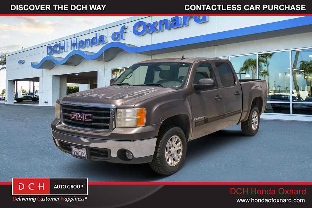 Used 2007 GMC Sierra 1500 SLE w/ SLE/SLT Trailering Package