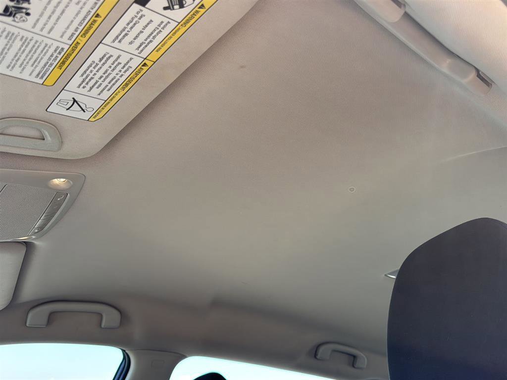 Used 2016 Nissan Rogue S FWD image 9