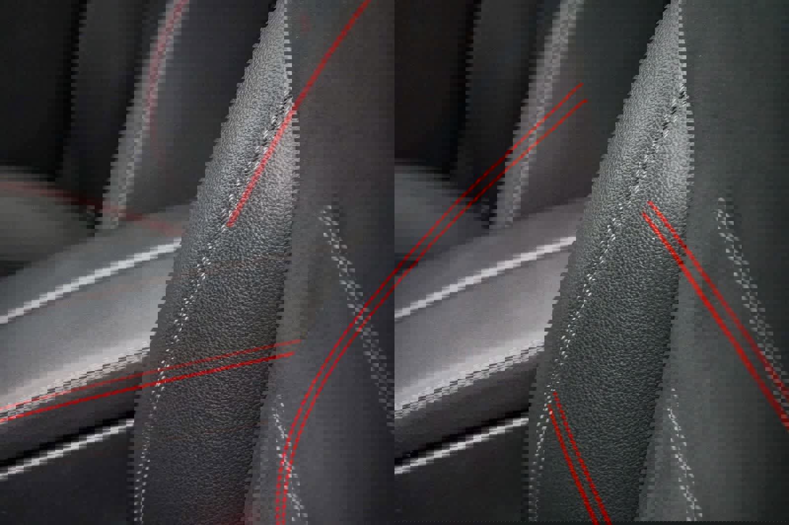 Used 2025 Mercedes-Benz GLB 35 AMG AMG GLB 35 image 20