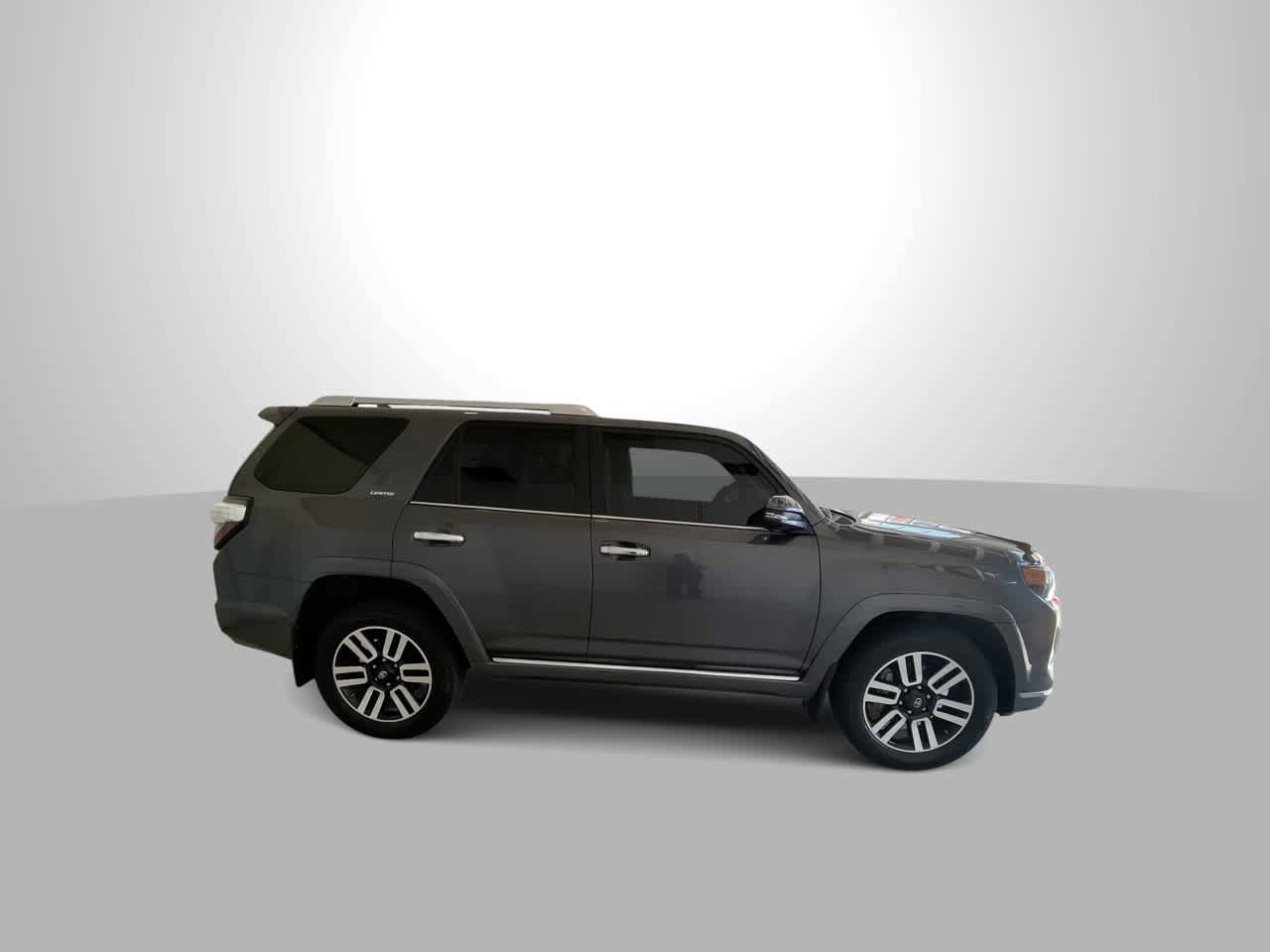 Used 2021 Toyota 4Runner Limited AWD/4WD image 9