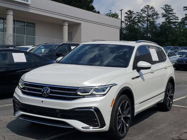 Certified 2024 Volkswagen Tiguan SEL R-Line AWD/4WD image 31