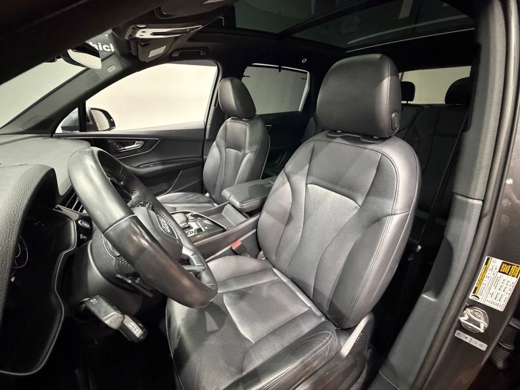 Used 2018 Audi Q7 3.0T Prestige AWD/4WD image 22