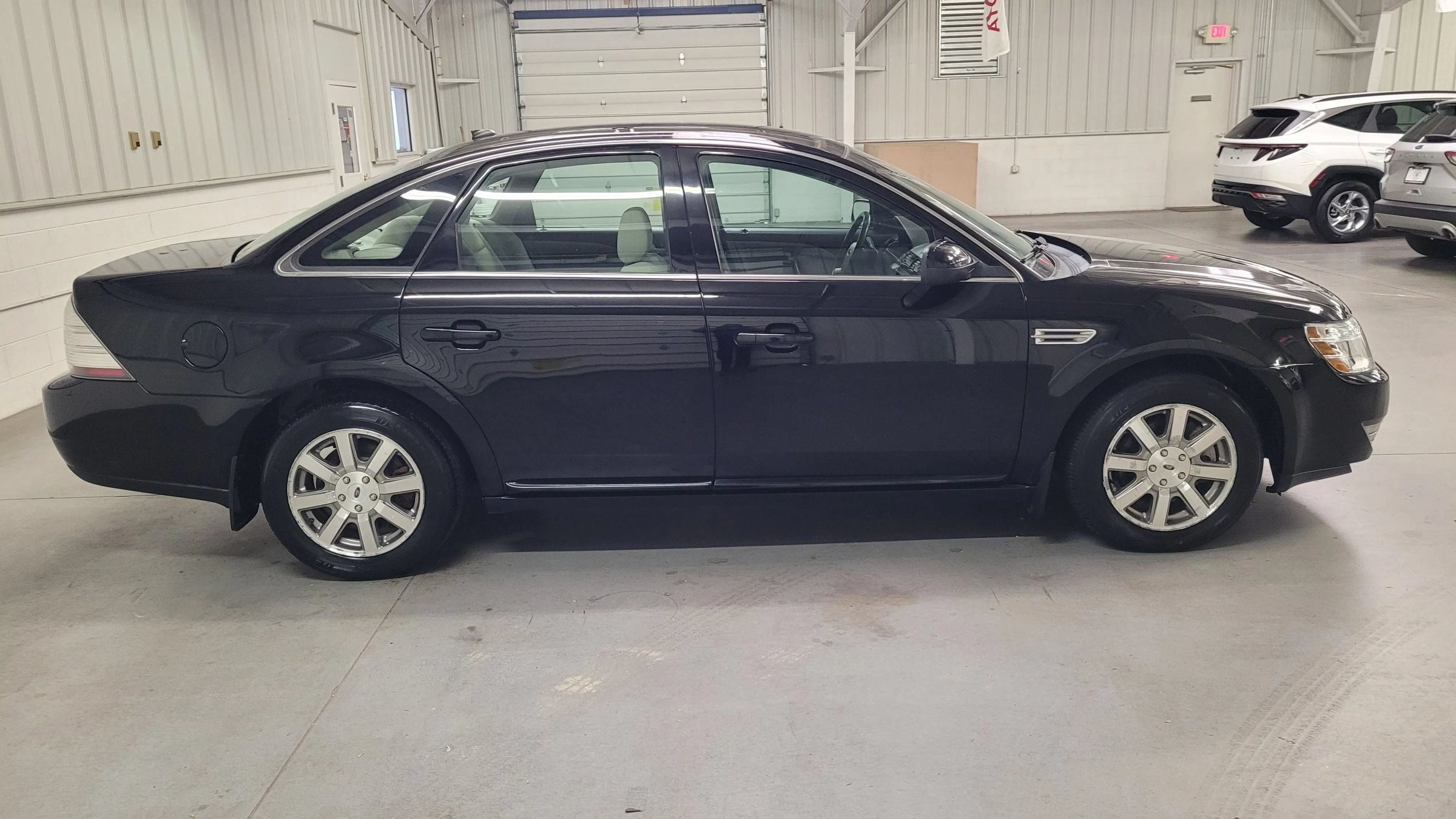 Used 2008 Ford Taurus SEL AWD/4WD image 9