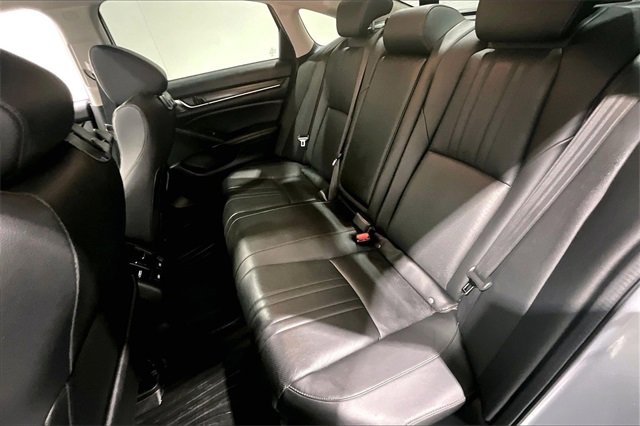 Used 2019 Honda Accord Touring image 23