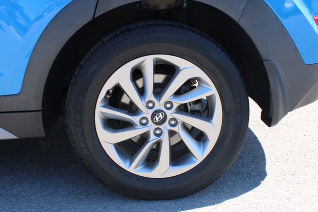 Used 2017 Hyundai Tucson SE Plus AWD/4WD image 33