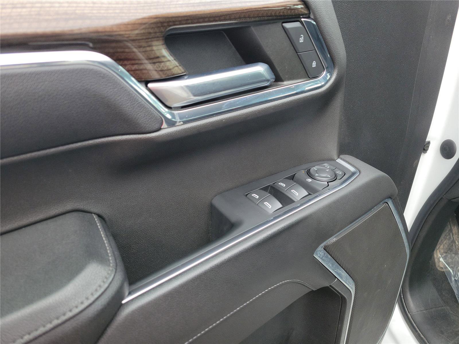 Used 2023 Chevrolet Silverado 1500 LT AWD/4WD image 20