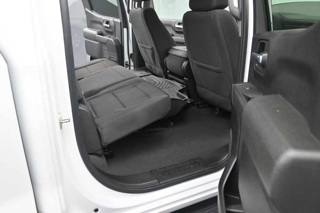 Used 2024 Chevrolet Silverado 1500 Custom RWD image 16