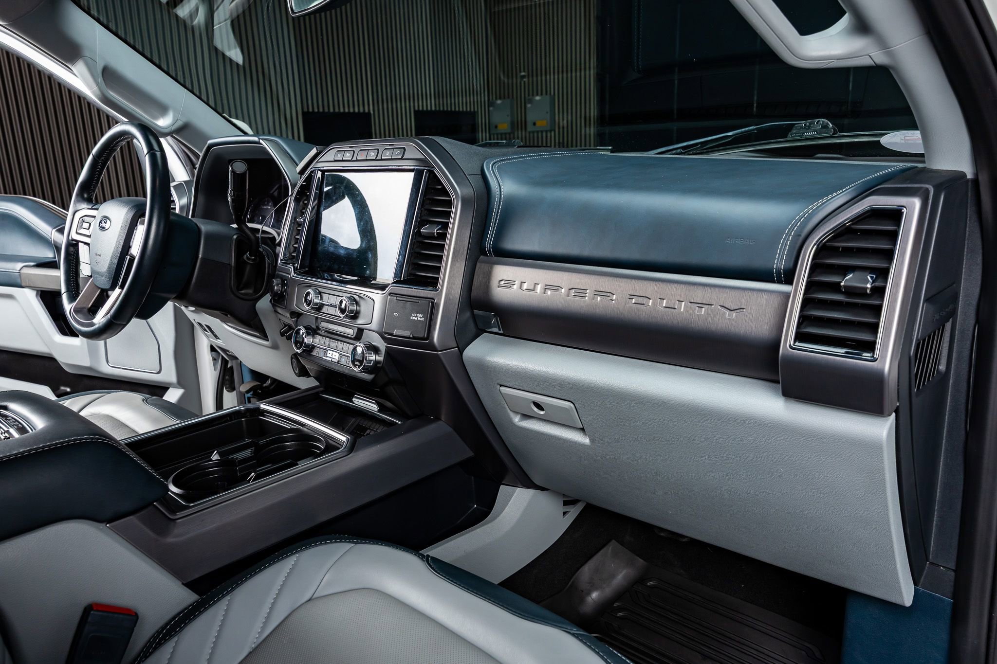 Used 2022 Ford F250 Limited image 17