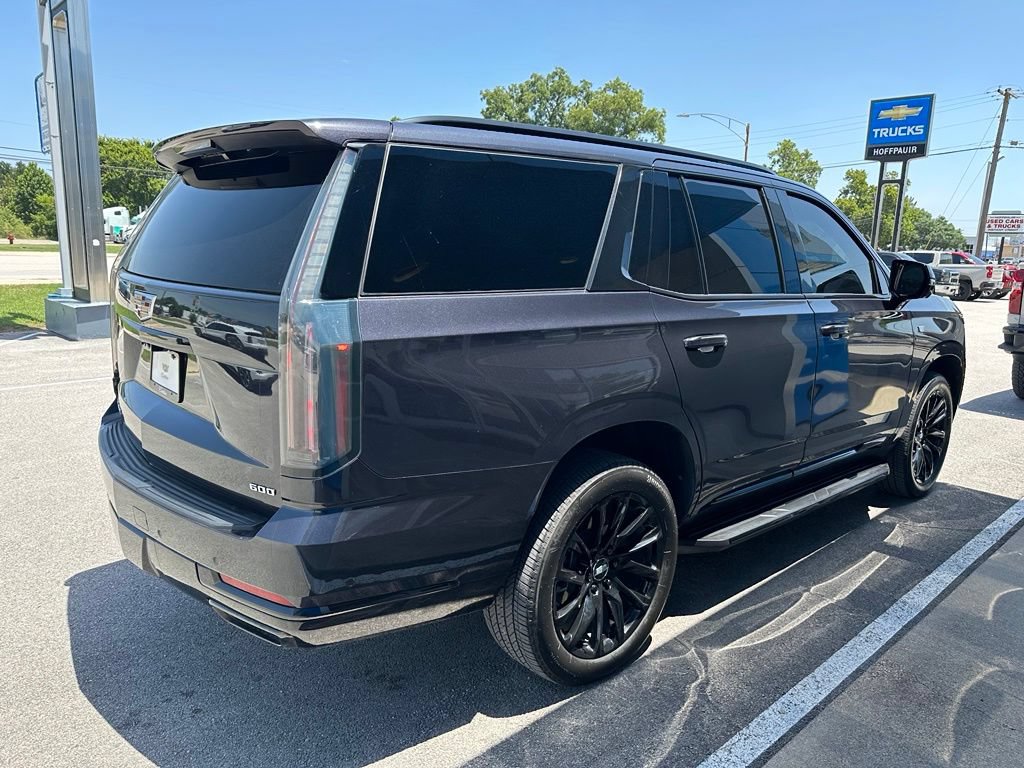 Used 2025 Cadillac Escalade Sport RWD image 4