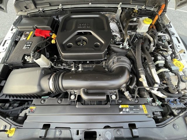 Used 2024 Jeep Wrangler Unlimited Rubicon 4xe image 22