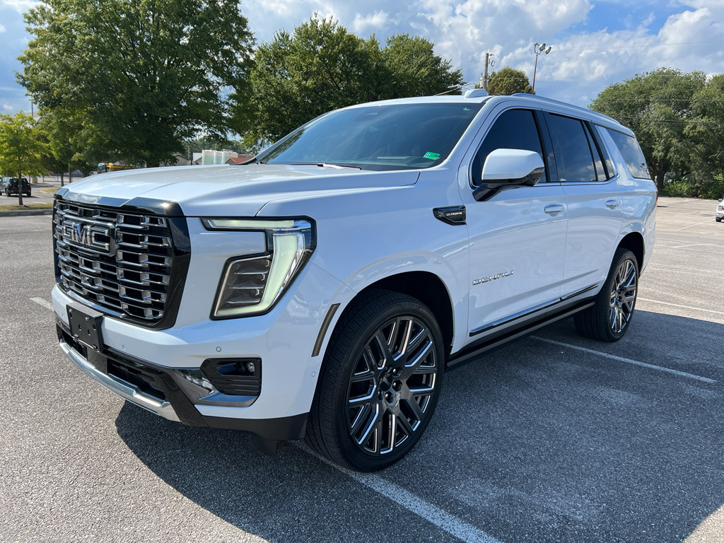 Used 2026 GMC Yukon Denali Ultimate AWD/4WD image 7