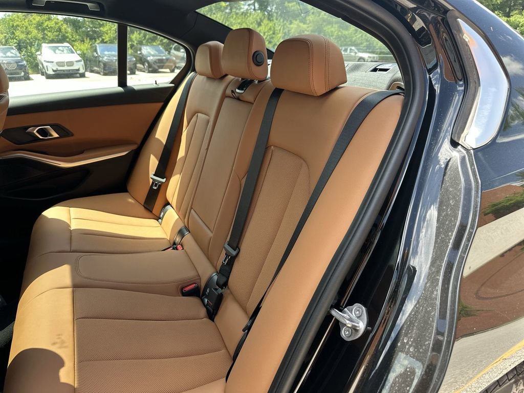 Certified 2025 BMW 330i xDrive 330i xDrive w/ Premium Package image 27