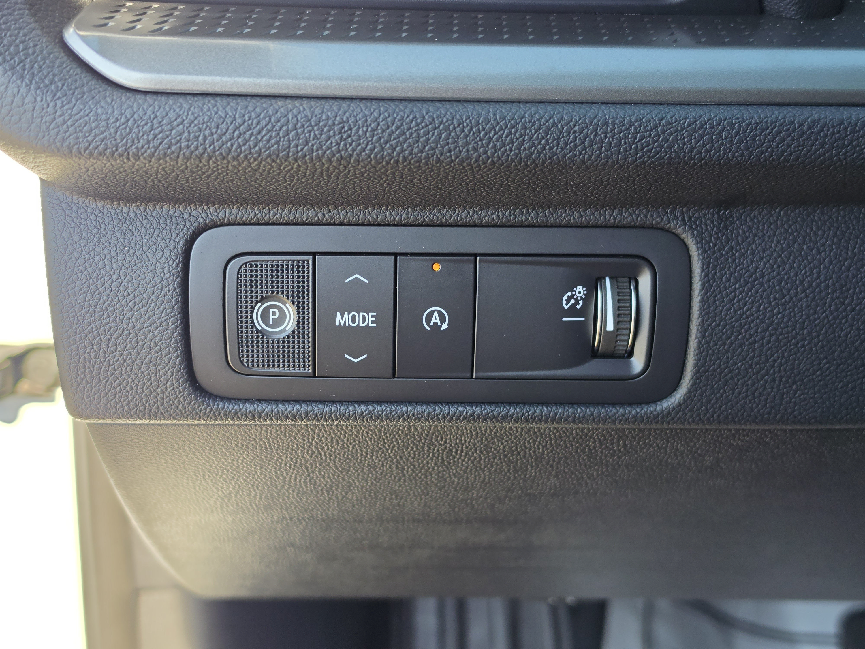 New 2027 Chevrolet Traverse LT w/ Driver Confidence Package FWD image 33