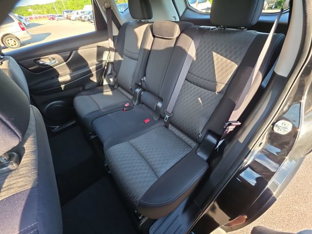 Certified 2017 Nissan Rogue S AWD/4WD image 21