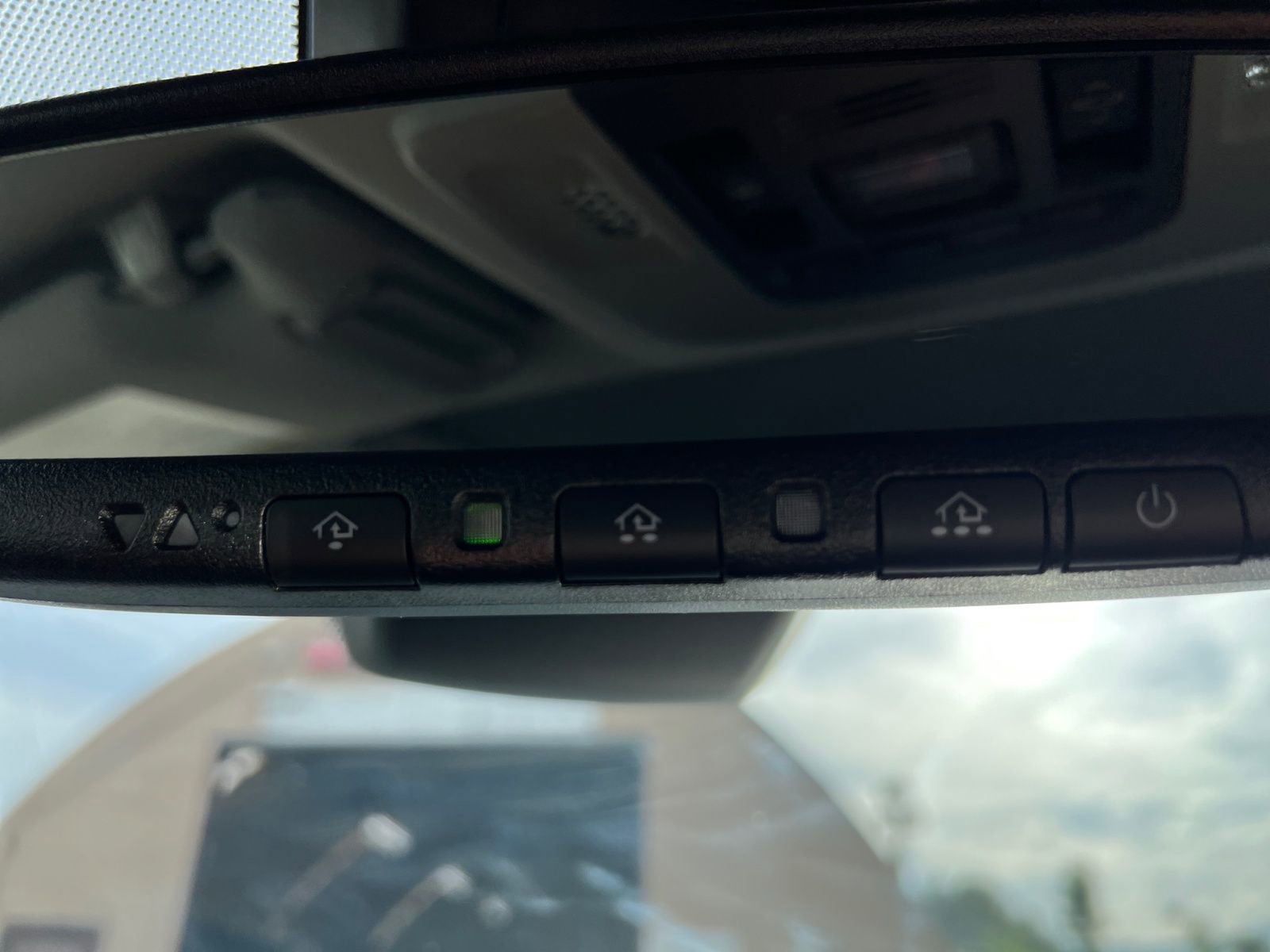 Used 2022 Toyota Camry XLE w/ Navigation Package image 42