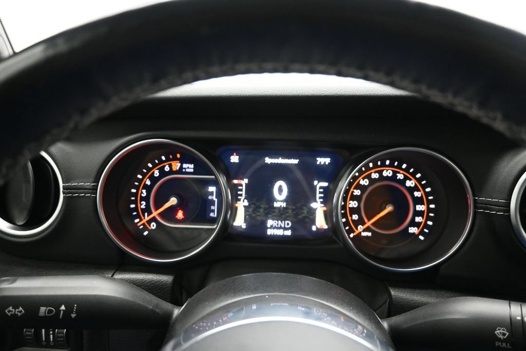 Used 2020 Jeep Gladiator Overland AWD/4WD image 18