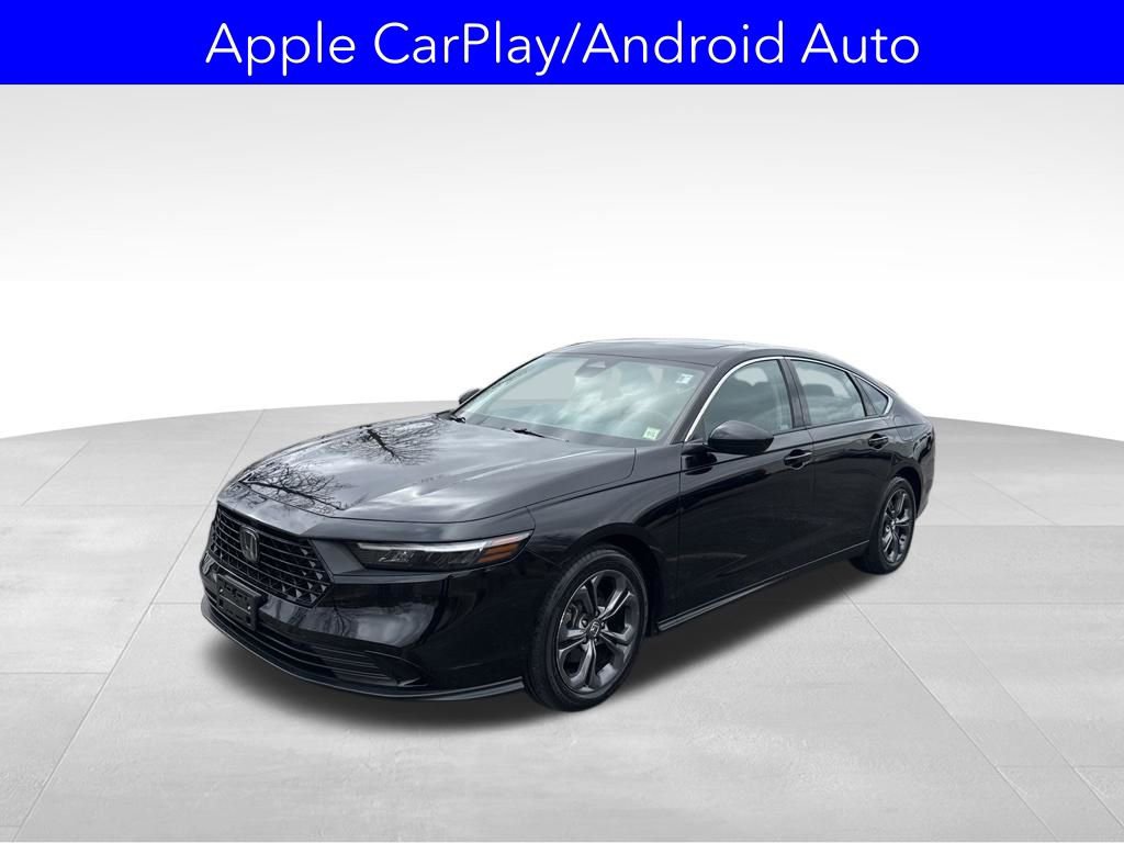 Certified 2023 Honda Accord EX image 10