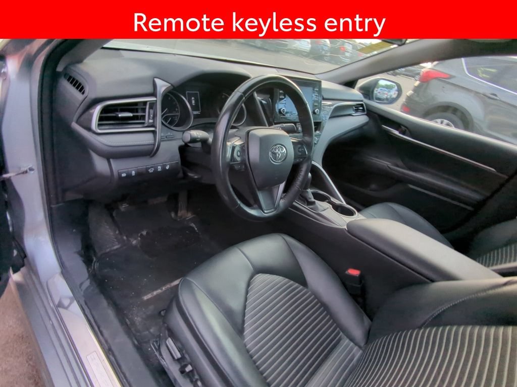 Used 2024 Toyota Camry SE FWD image 6