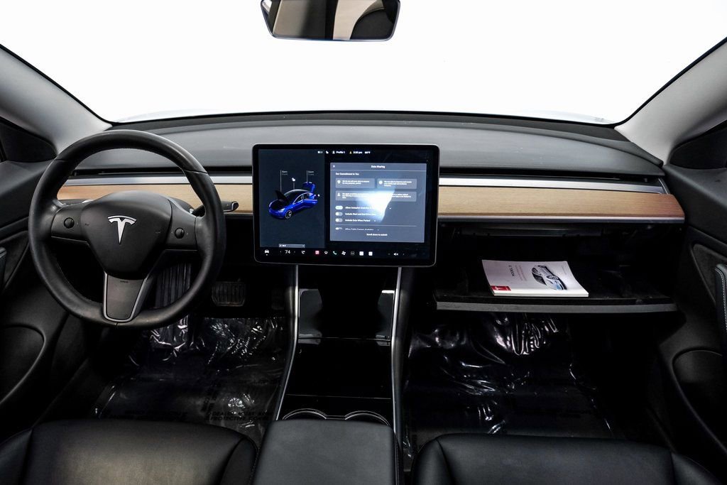 Used 2018 Tesla Model 3 Long Range image 15