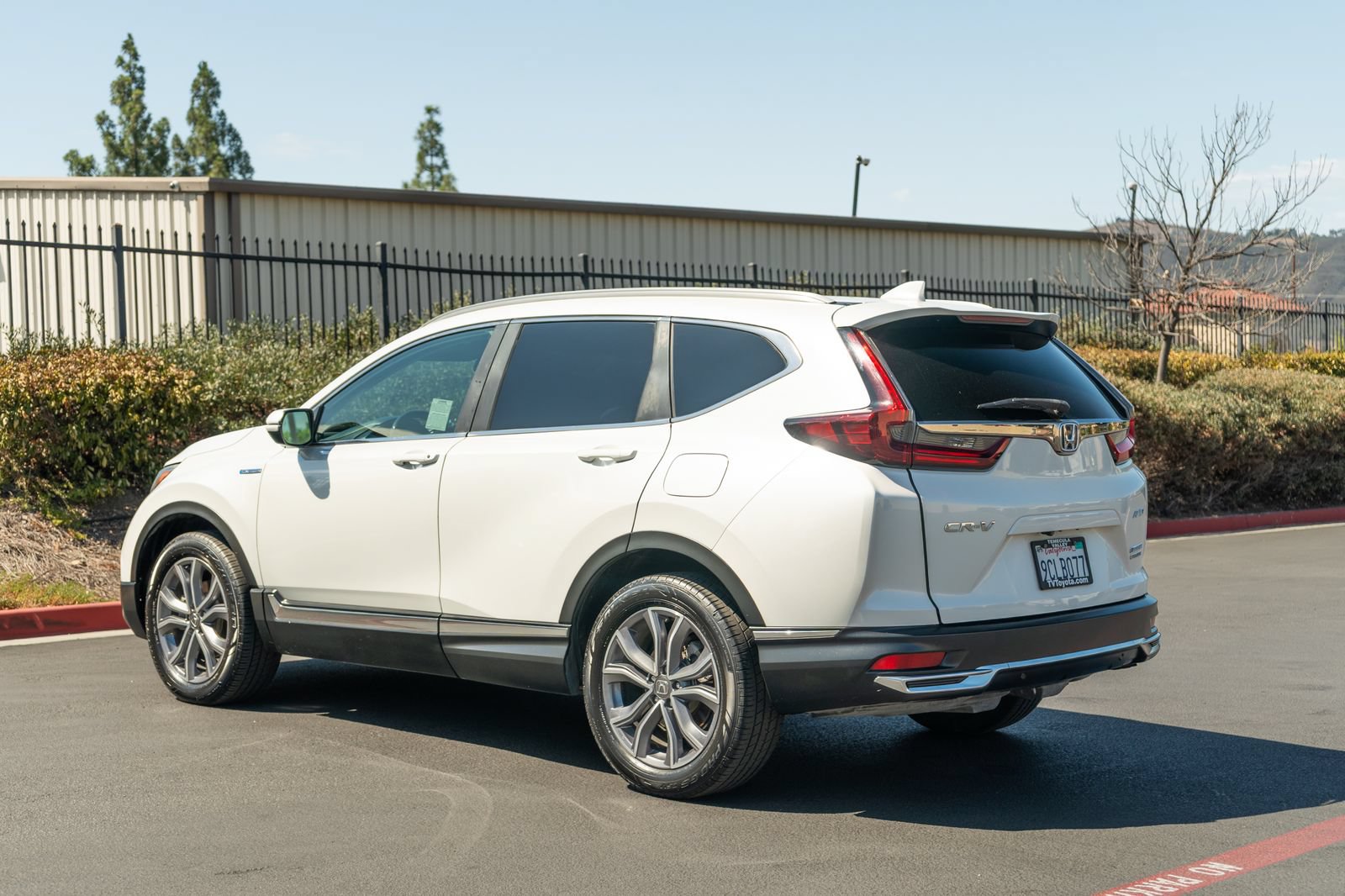 Used 2020 Honda CR-V Touring image 11