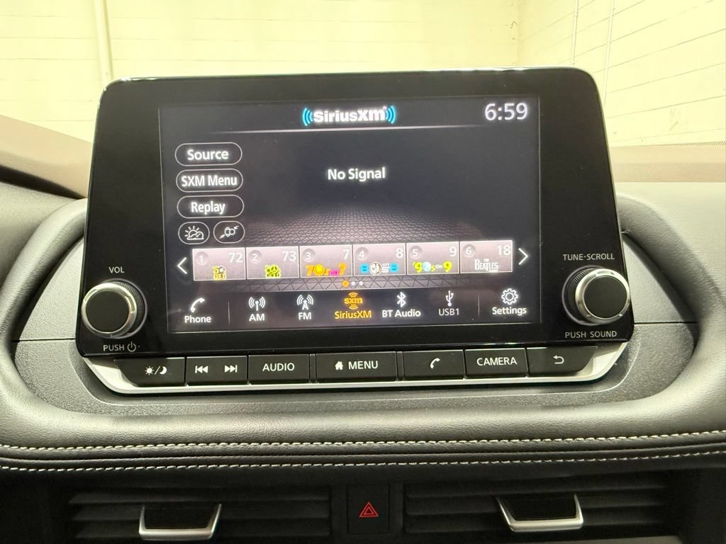 Used 2023 Nissan Rogue SV AWD/4WD image 30