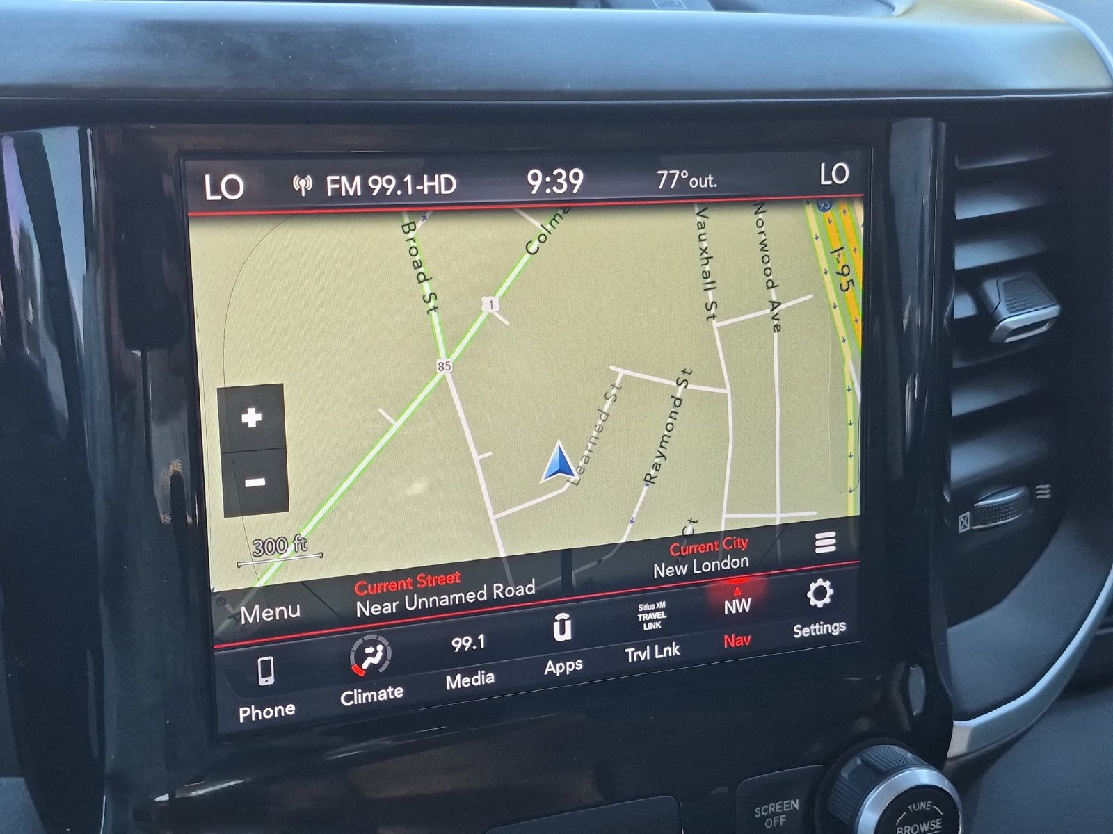 Used 2020 RAM 1500 Big Horn AWD/4WD image 23