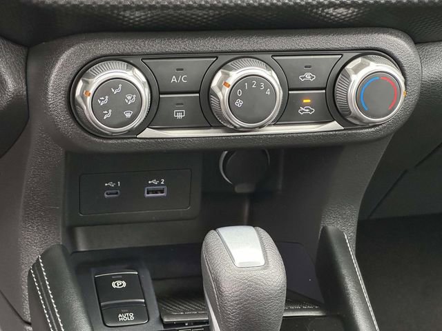 Used 2023 Nissan Kicks SV image 20