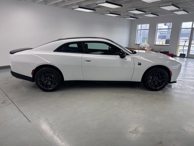 New 2026 Dodge Charger Scat Pack w/ Blacktop Package AWD/4WD image 9