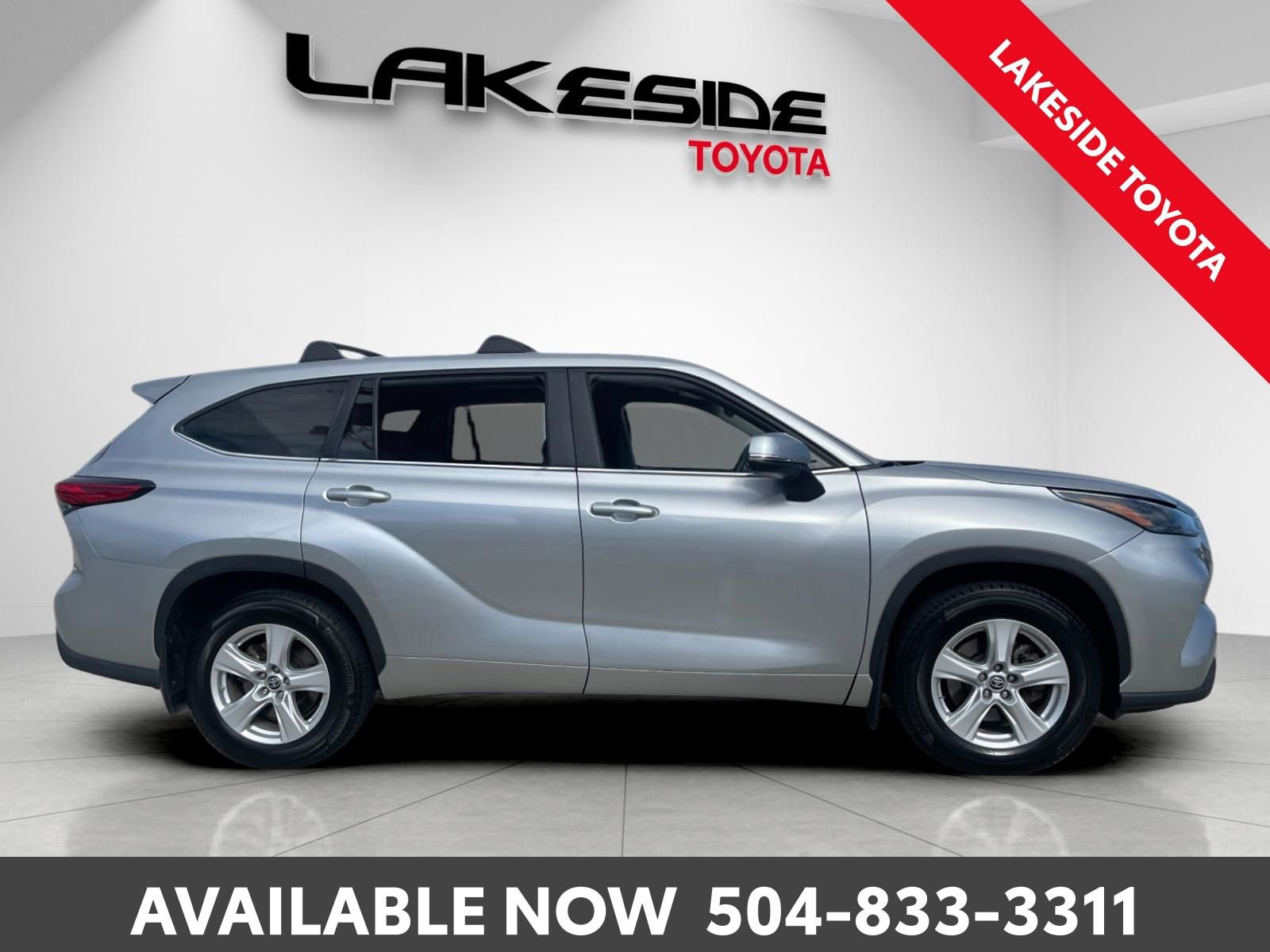 Used 2023 Toyota Highlander L image 7