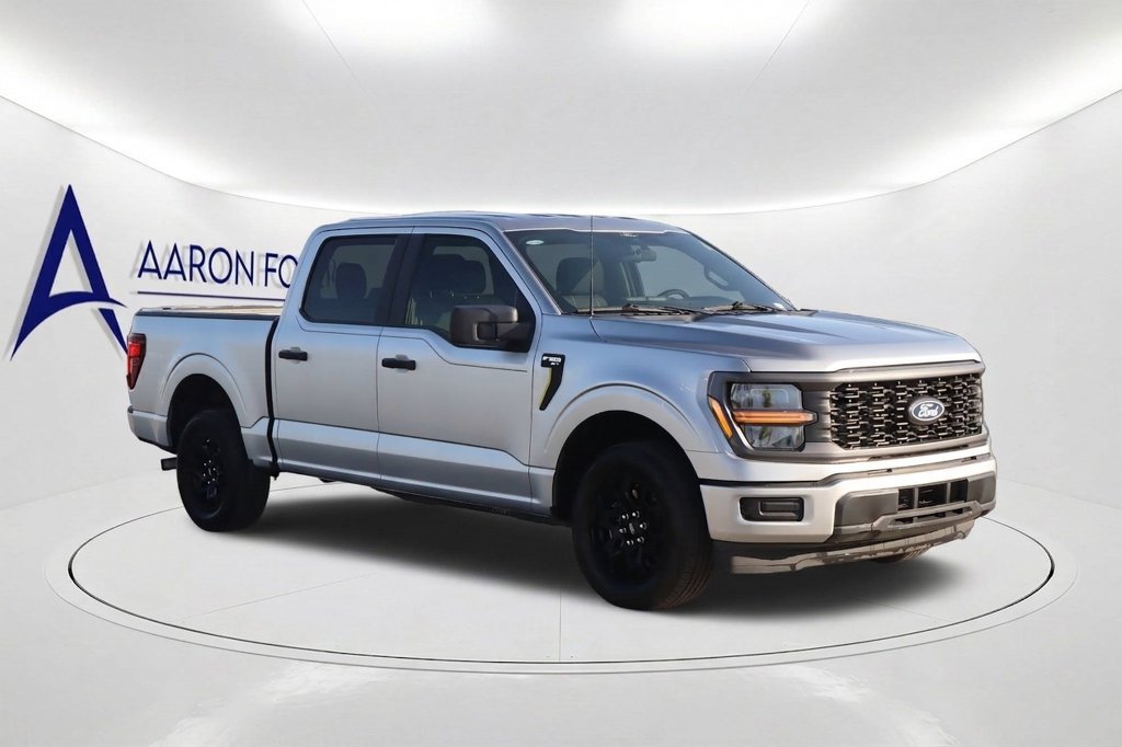 Used 2025 Ford F150 STX RWD image 3