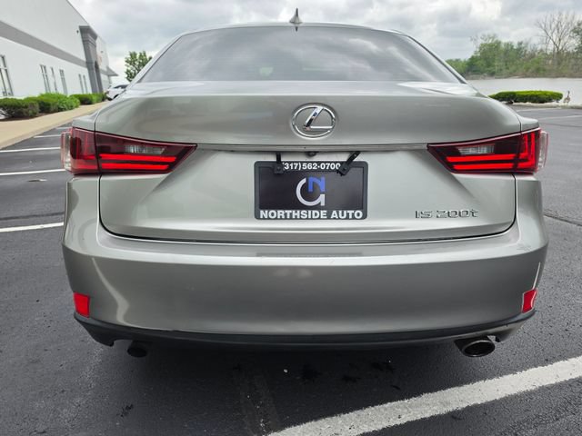 Used 2016 Lexus IS 200t RWD image 8