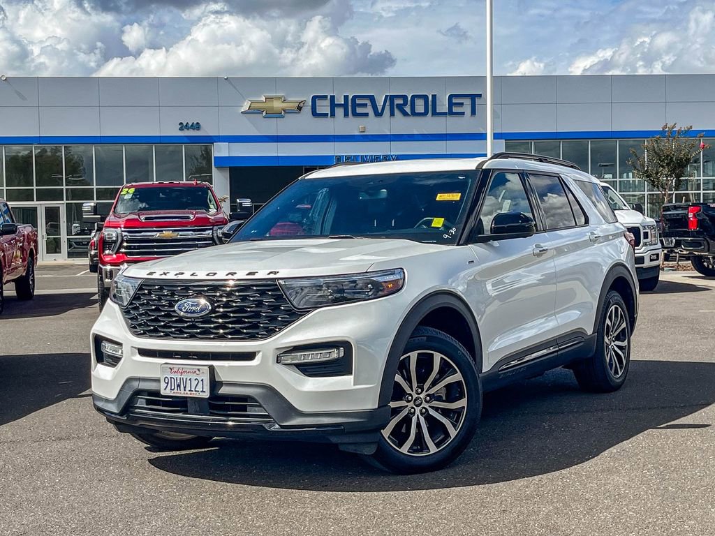 Used 2022 Ford Explorer ST-Line w/ Class IV Trailer Tow Package