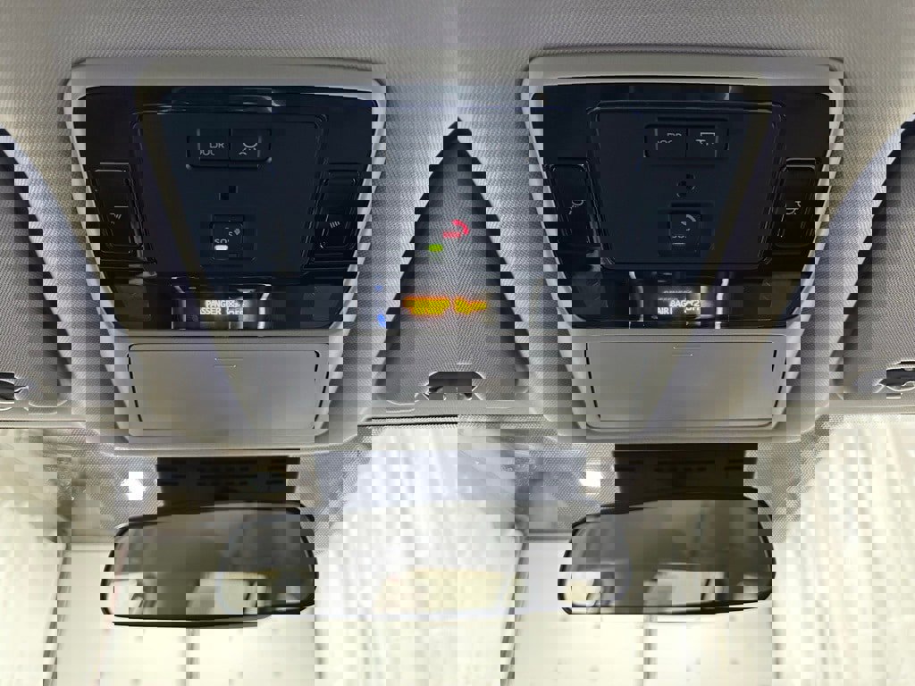 Used 2025 Toyota Grand Highlander AWD image 42