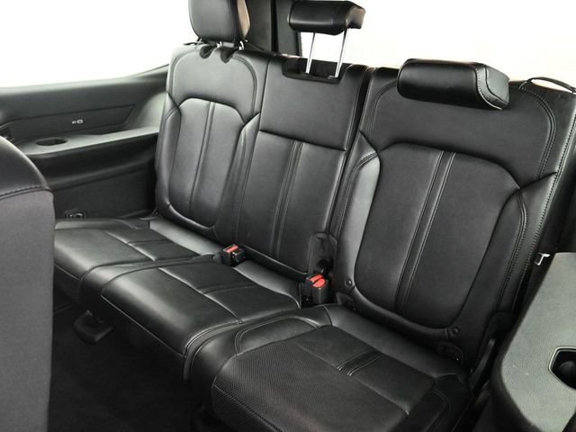 Used 2024 Jeep Wagoneer Series II w/ Flexible Seating Group image 22