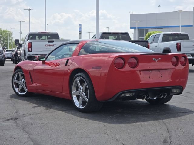Used 2005 Chevrolet Corvette Coupe w/ Preferred Equipment Group RWD image 17