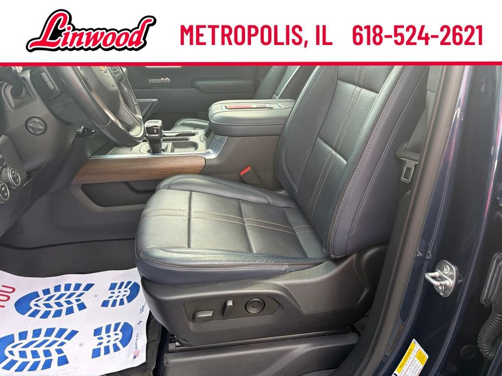 Used 2022 Chevrolet Silverado 1500 High Country w/ High Country Premium Package AWD/4WD image 22