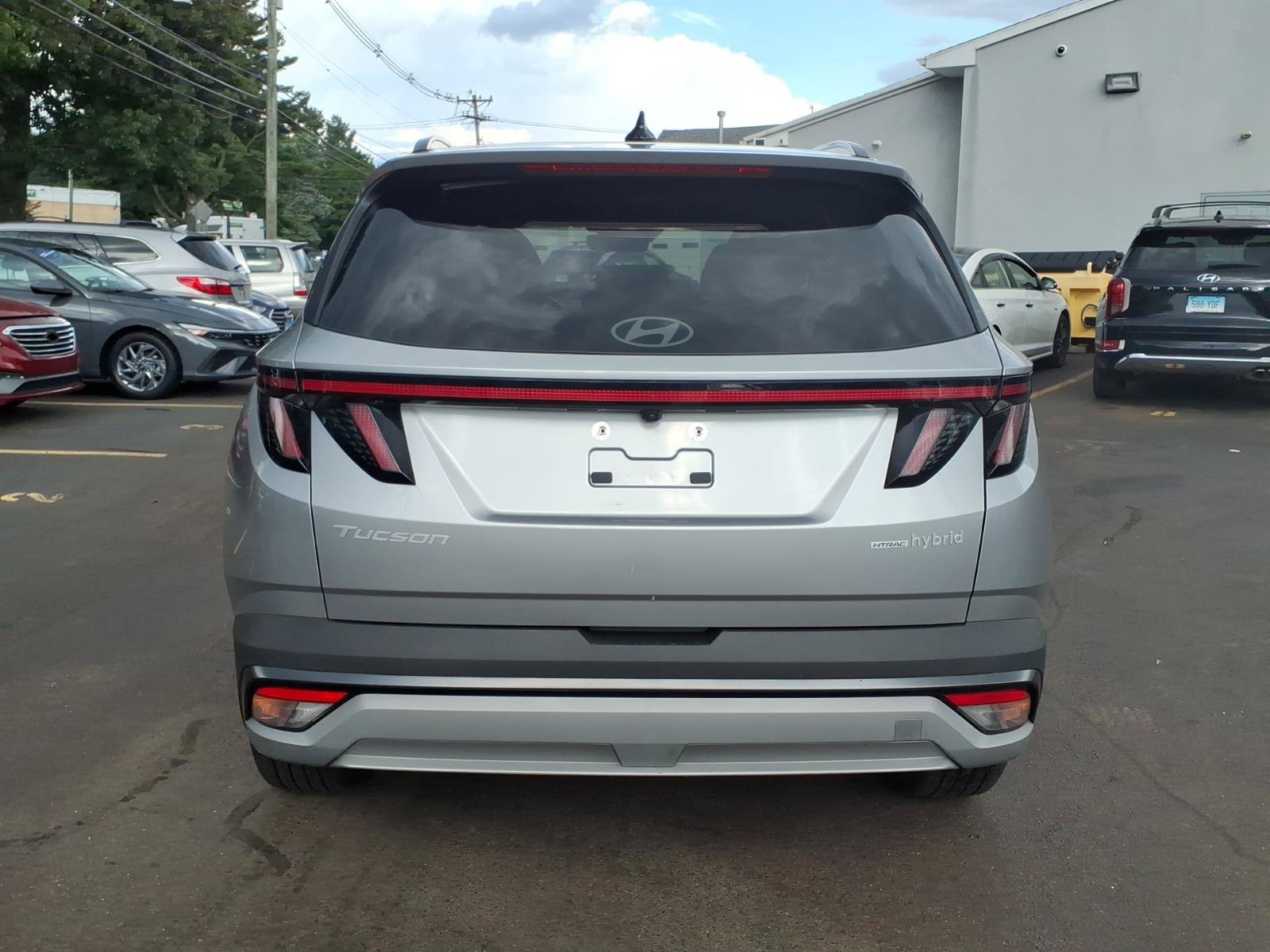 Certified 2025 Hyundai Tucson SEL AWD/4WD image 6