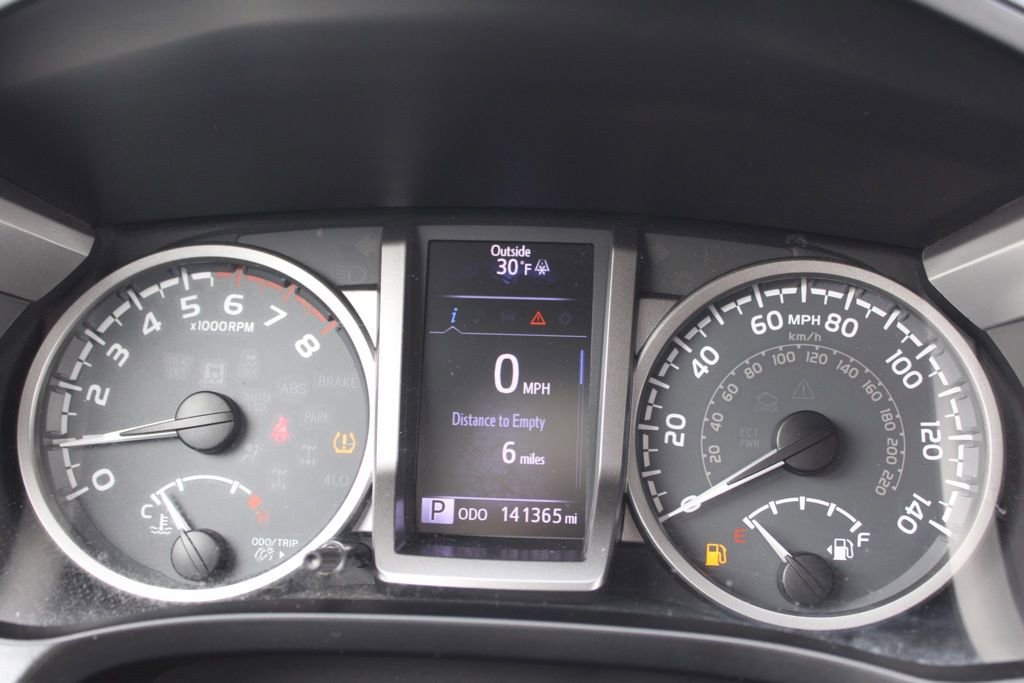 Used 2016 Toyota Tacoma SR5 image 27